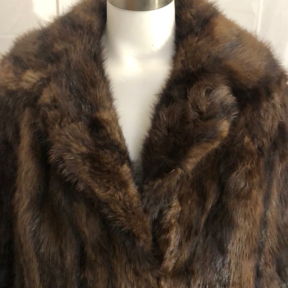 SOLD Vintage Mink Jacket by Anthony’s Furs - Picture 2 of 8